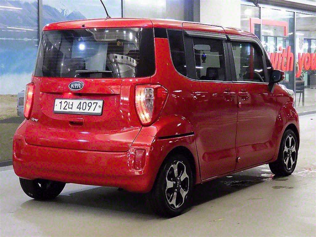 KIA Ray - Vista 4