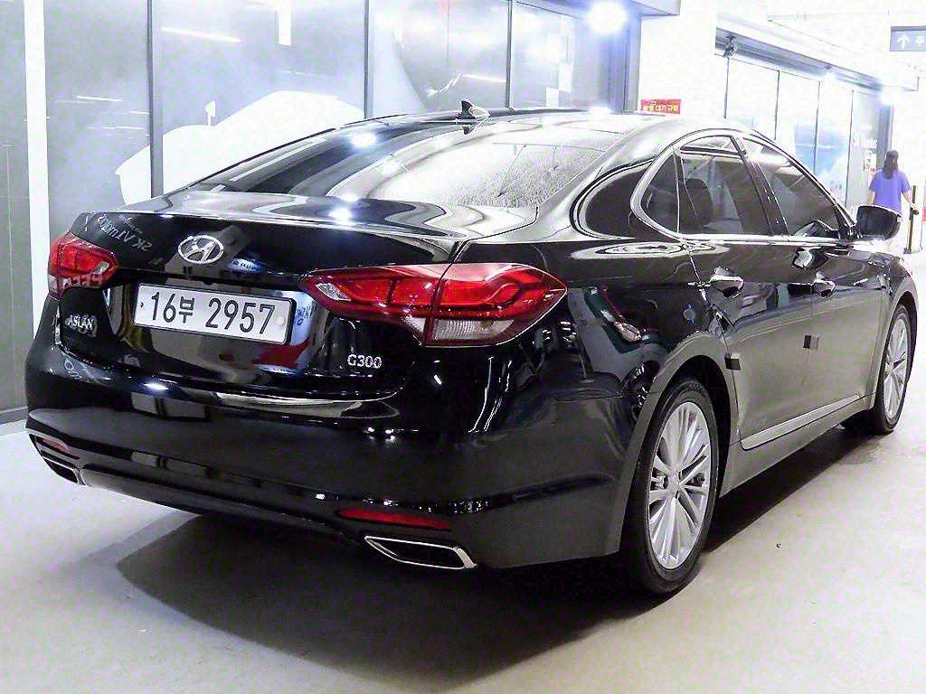 HYUNDAI Aslan - Vista 4