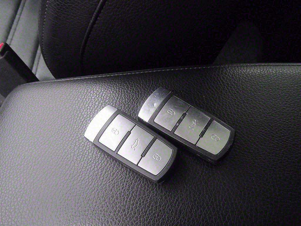 Volkswagen CC 2013 Blanco - Importación desde Corea - HF Imports Iquique - Foto 17