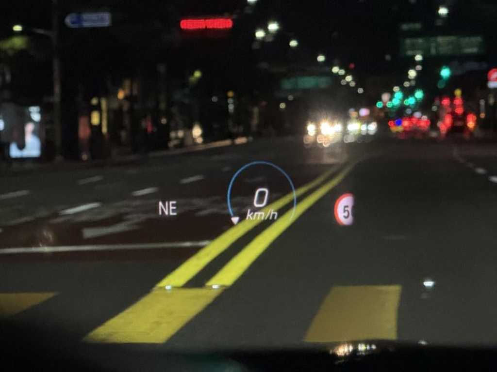 Mercedes Benz E class - Vista 12