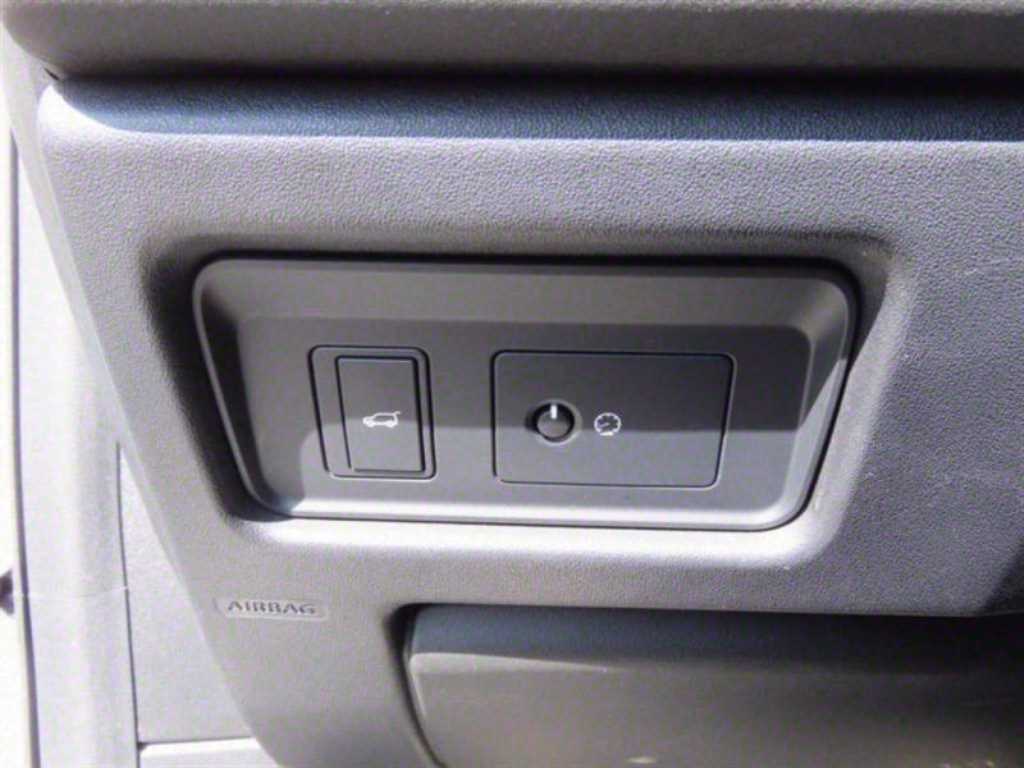 Land Rover Discovery Sports - Vista 4