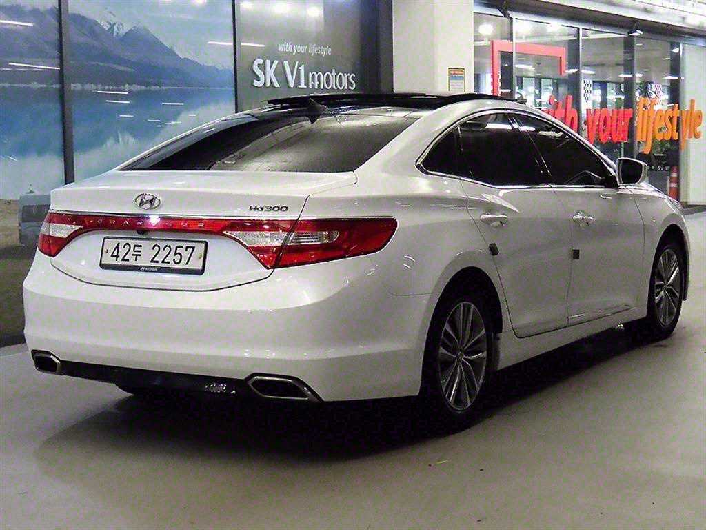 HYUNDAI Grandeur - Vista 4