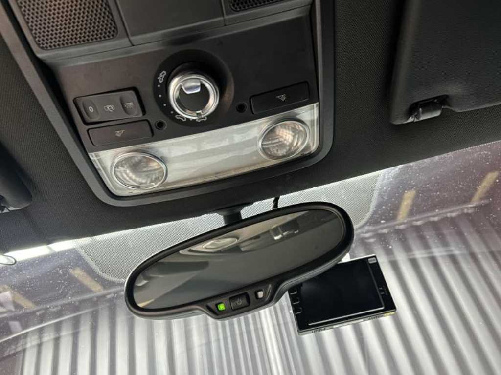 Volkswagen Beetle - Vista 12