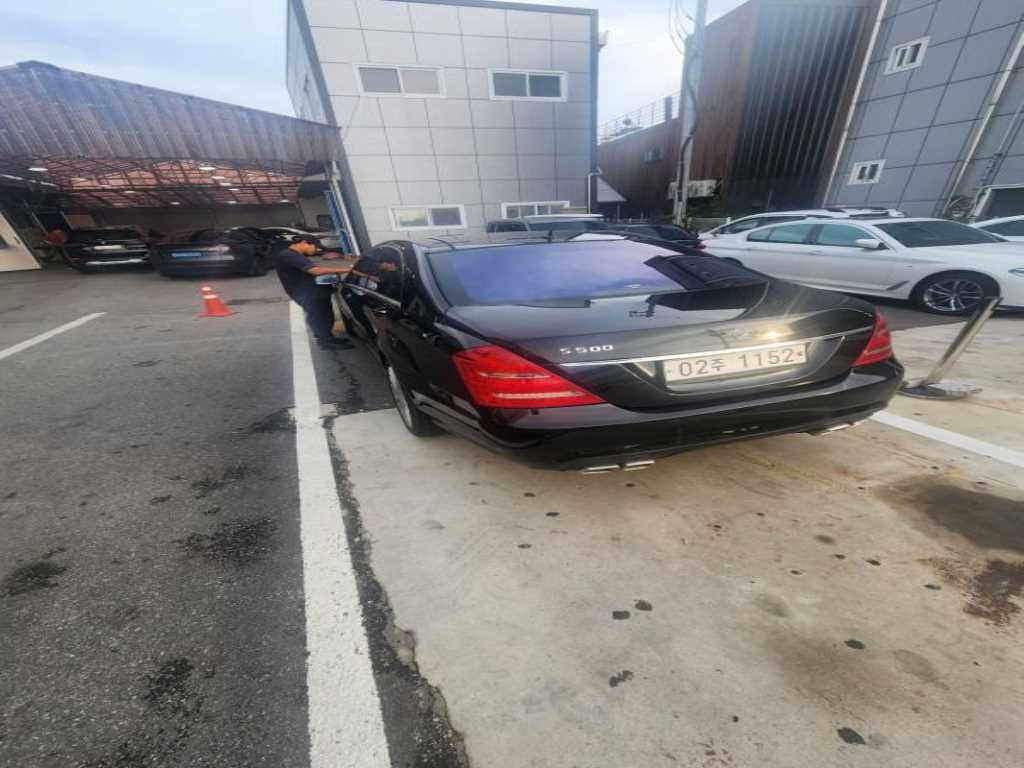 Mercedes Benz S Class - Vista 6