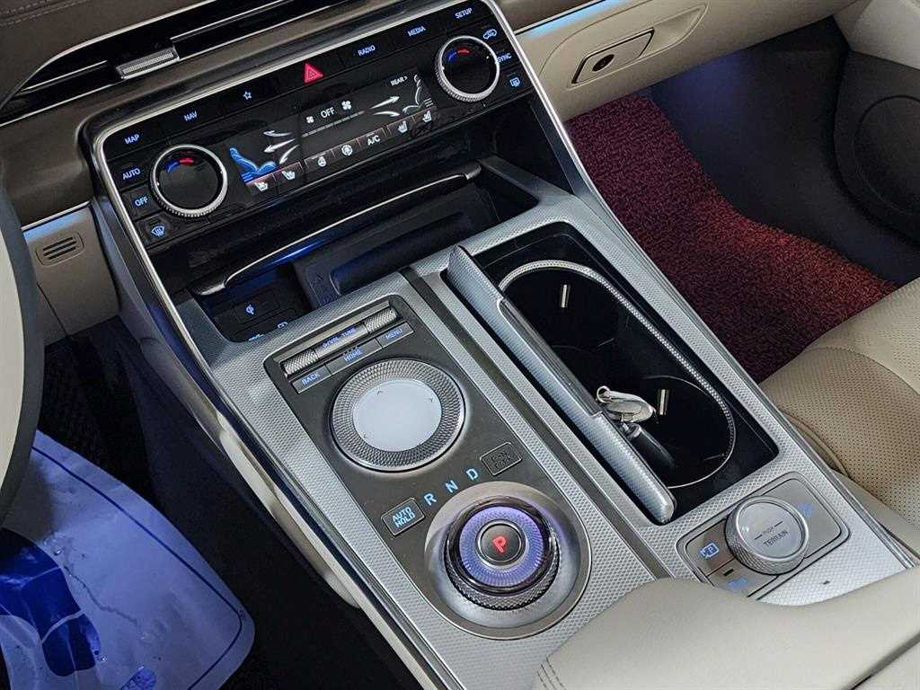 Genesis GV80 2022 Blanco - Importación desde Corea - HF Imports Iquique - Foto 14