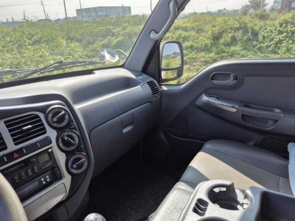 Small Truck Top_Frozen Top - Vista 10