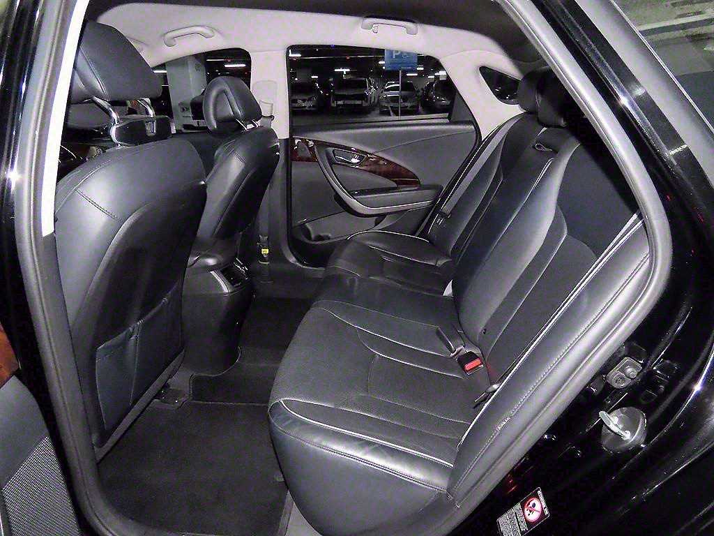 HYUNDAI Aslan - Vista 7