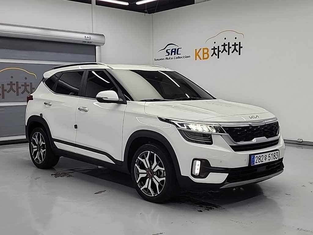 KIA Seltos - Vista 4