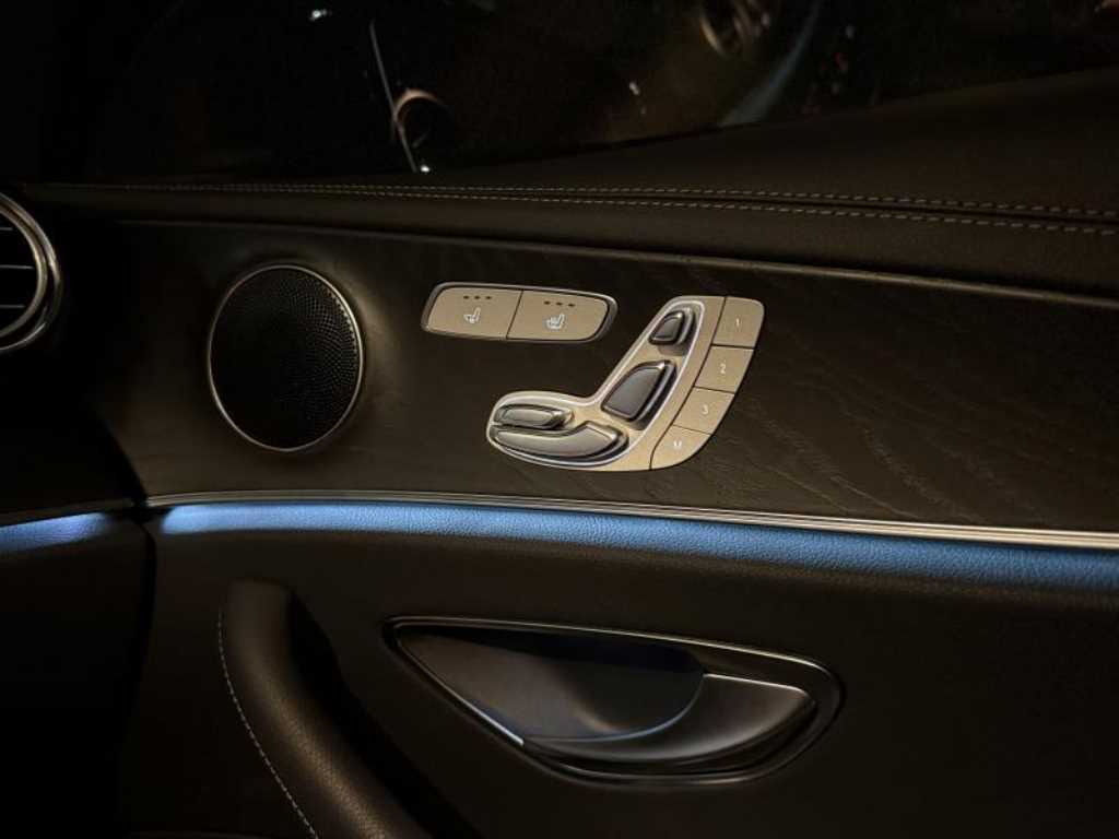 Mercedes Benz E class 2023 Negro - Importación desde Corea - HF Imports Iquique - Foto 14