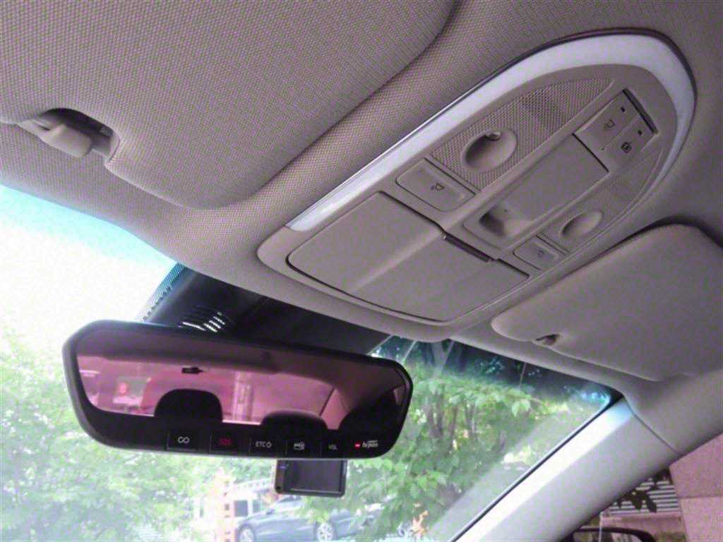 Genesis G80 - Vista 10