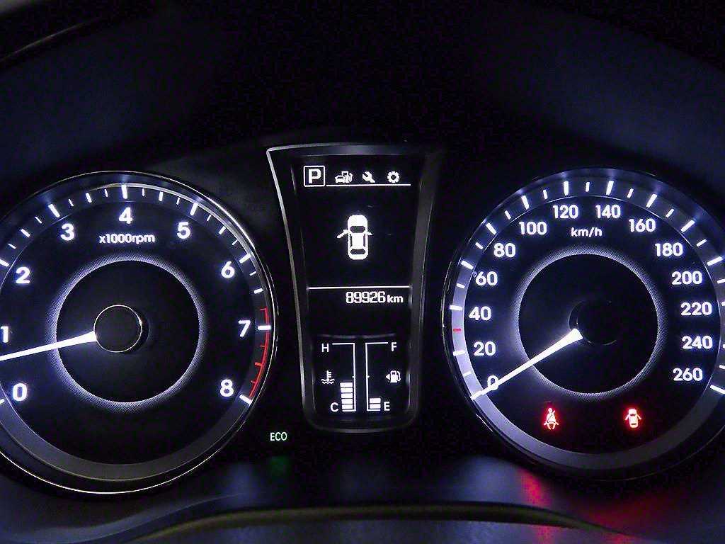 HYUNDAI Aslan - Vista 9