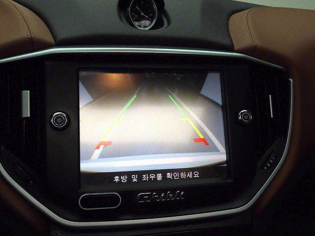 Maserati Ghibli 2016 Blanco - Importación desde Corea - HF Imports Iquique - Foto 13