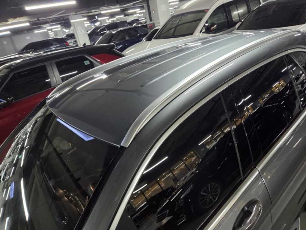 Mercedes Benz GLC Class 2019 Gris - Importación desde Corea - HF Imports Iquique - Foto 15