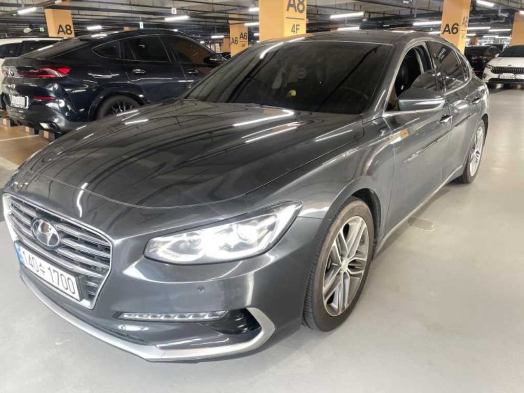 HYUNDAI Grandeur - Vista 2