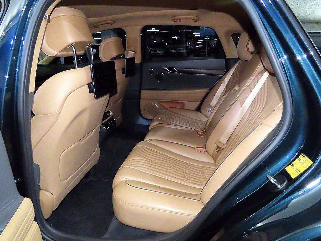 Genesis G80 - Vista 7