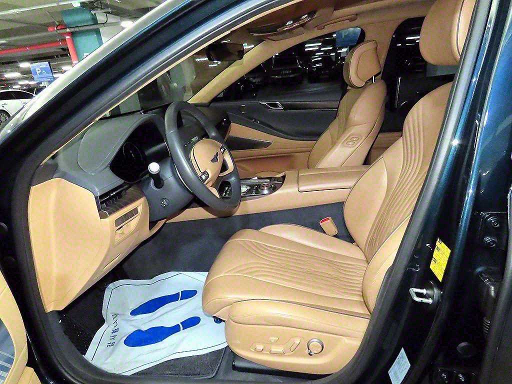 Genesis G80 - Vista 6