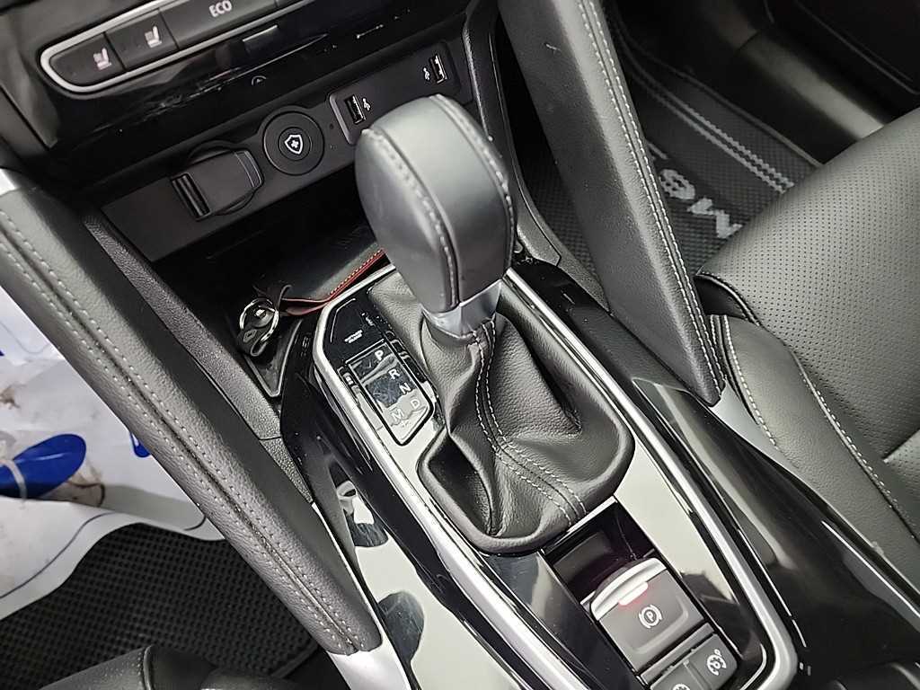 SAMSUNG QM6 - Vista 8