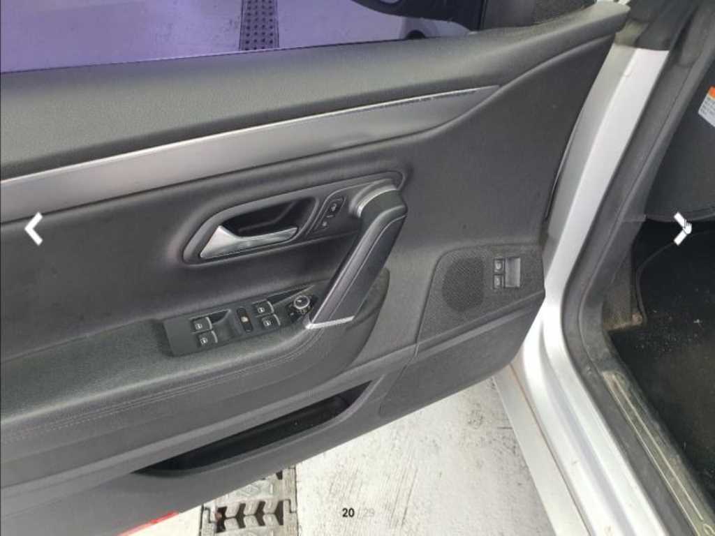 Volkswagen CC - Vista 8