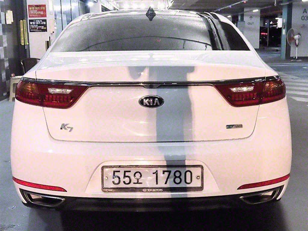 KIA K7 - Vista 5