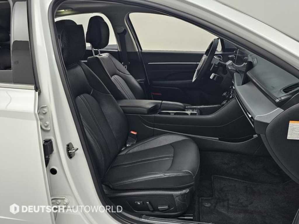 HYUNDAI Sonata - Vista 10