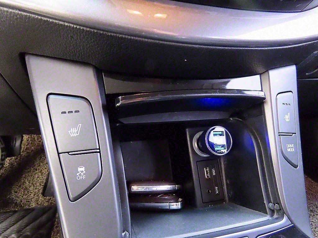 HYUNDAI i40 2016 Negro - Importación desde Corea - HF Imports Iquique - Foto 15