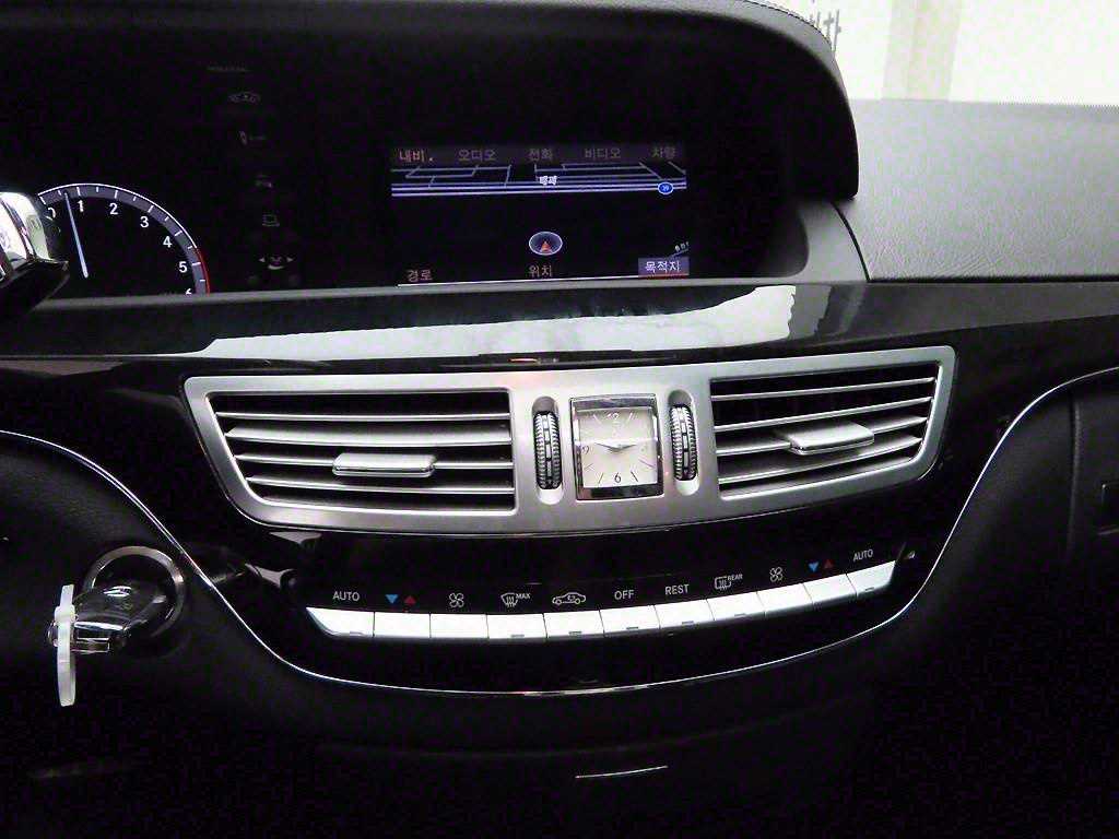 Mercedes Benz S Class - Vista 9