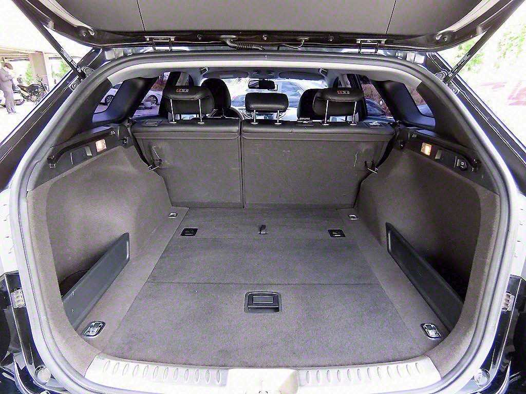 HYUNDAI i40 2016 Negro - Importación desde Corea - HF Imports Iquique - Foto 18