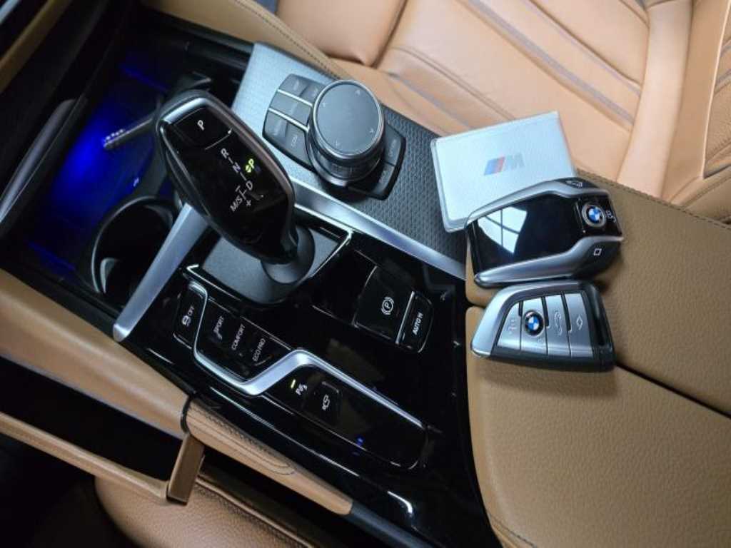 BMW 5 Series - Vista 9