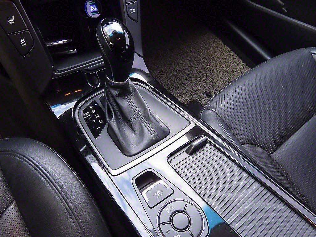 HYUNDAI i40 - Vista 10