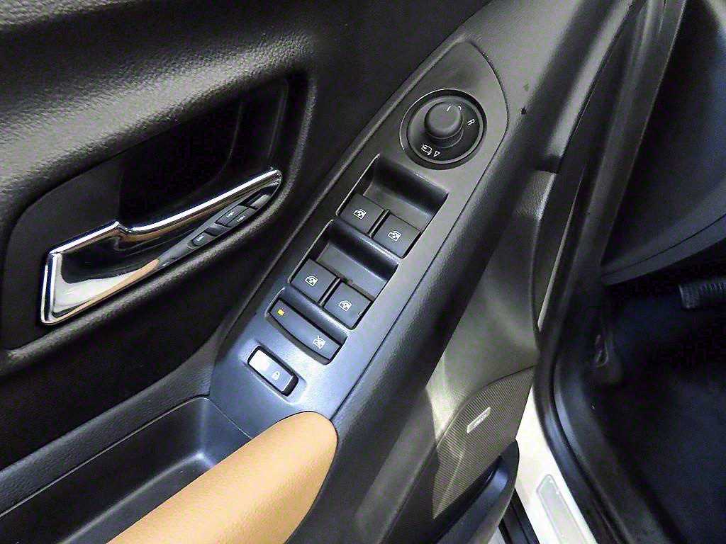 Chevrolet Trax 2017 Blanco - Importación desde Corea - HF Imports Iquique - Foto 13