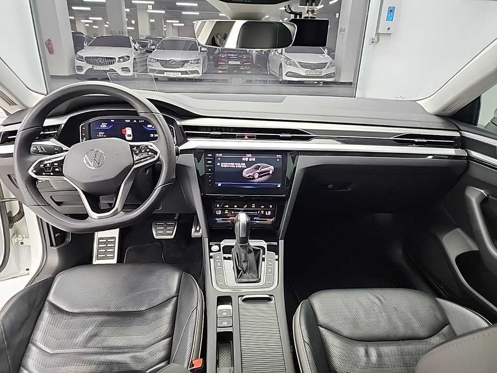 Volkswagen Arteon - Vista 8