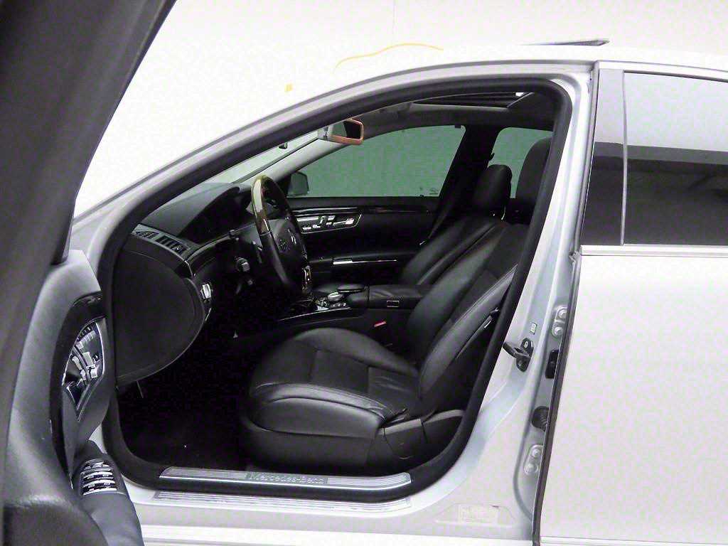 Mercedes Benz S Class - Vista 11