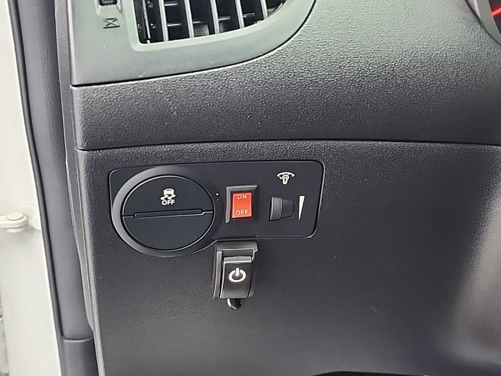 HYUNDAI Genesis 2010 - Importación desde Corea - HF Imports Iquique - Foto 15