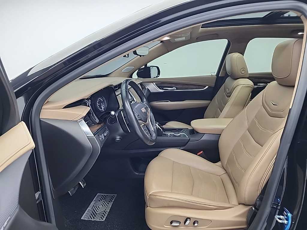 Cadillac XT5 - Vista 12