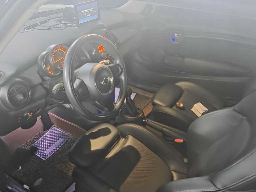 Mini Cooper - Vista 7