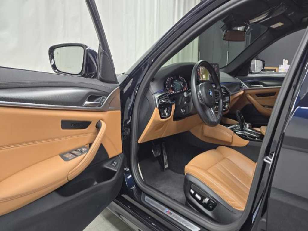 BMW 5 Series - Vista 11