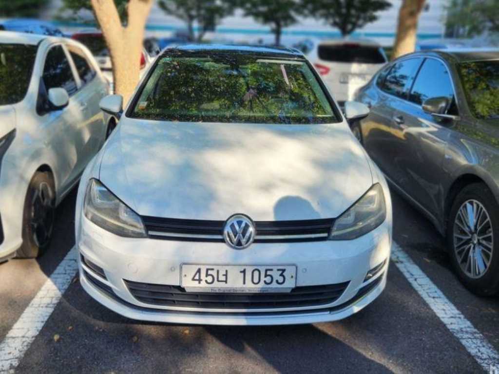 Volkswagen Golf 2014 Blanco - Importación desde Corea - HF Imports Iquique - Foto 1