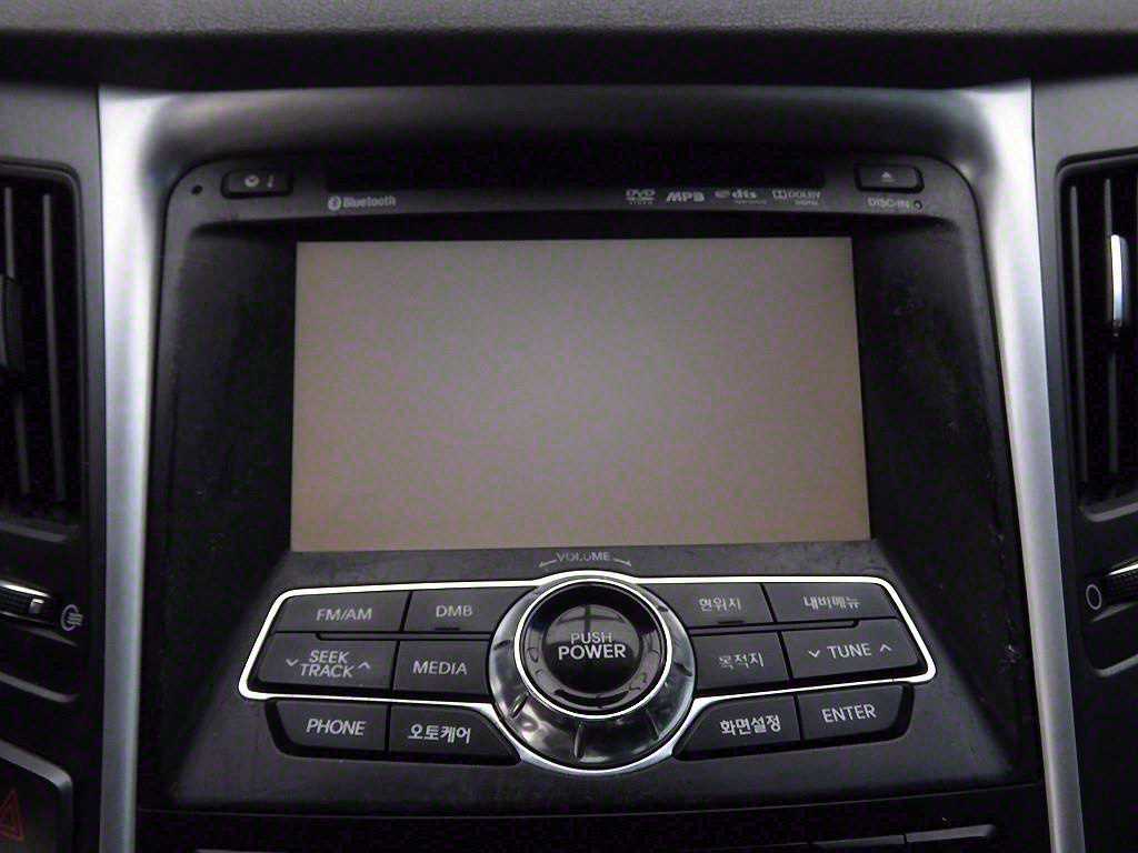 HYUNDAI Sonata 2010 Blanco - Importación desde Corea - HF Imports Iquique - Foto 16