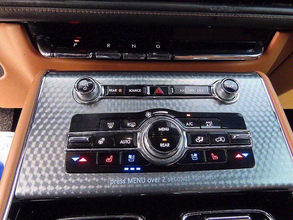 Lincoln Aviator 2022 Blanco - Importación desde Corea - HF Imports Iquique - Foto 13