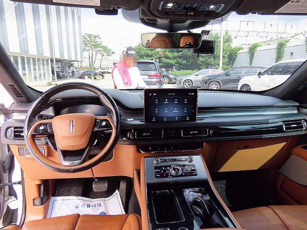 Lincoln Aviator - Vista 7