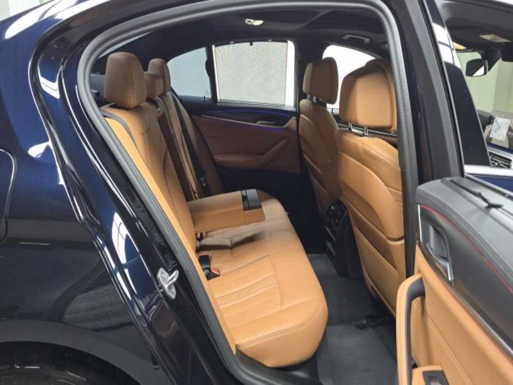 BMW 5 Series - Vista 12