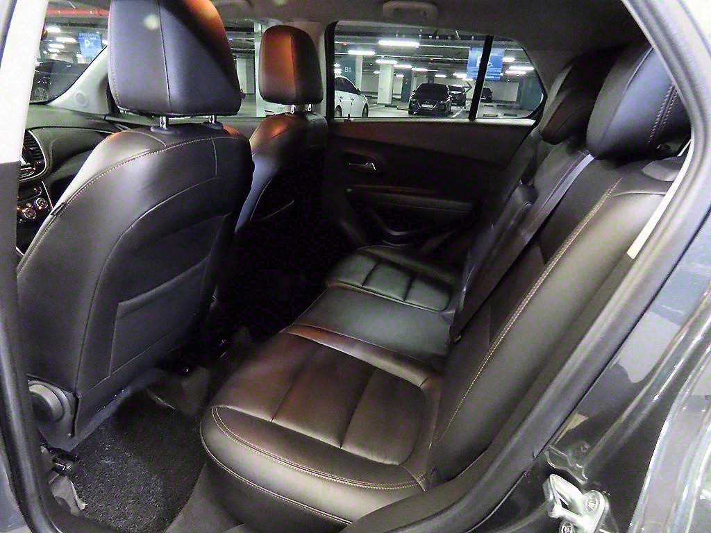 Chevrolet Trax - Vista 7