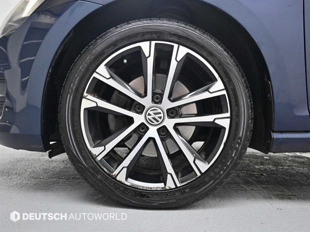 Volkswagen Golf - Vista 5