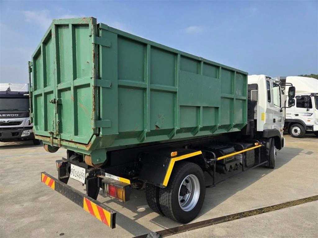 medium and large cargo apChoukJingae - Vista 5