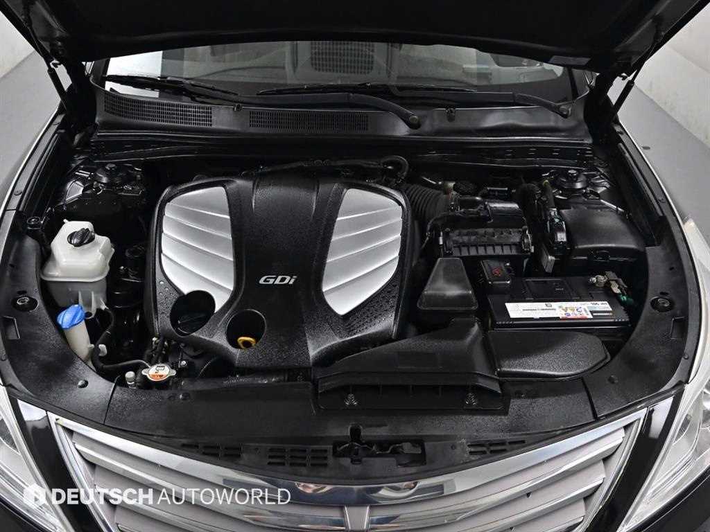 HYUNDAI Grandeur - Vista 6