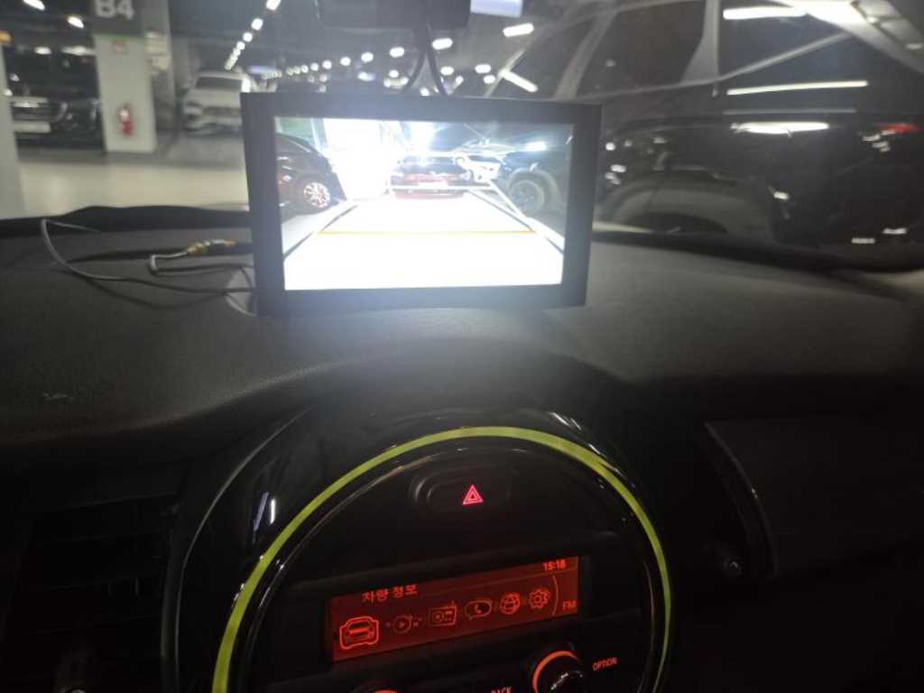 Mini Cooper - Vista 9