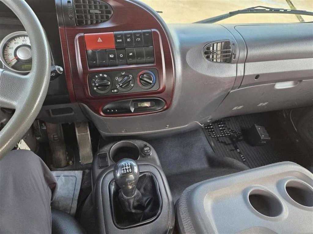 medium and large cargo apChoukJingae 2014 Blanco - Importación desde Corea - HF Imports Iquique - Foto 17