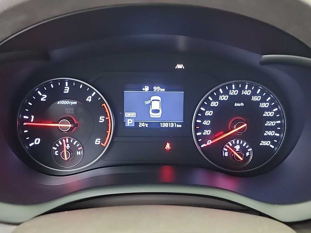 KIA Stinger - Vista 6