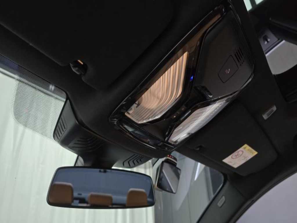 BMW 5 Series 2023 - Importación desde Corea - HF Imports Iquique - Foto 18