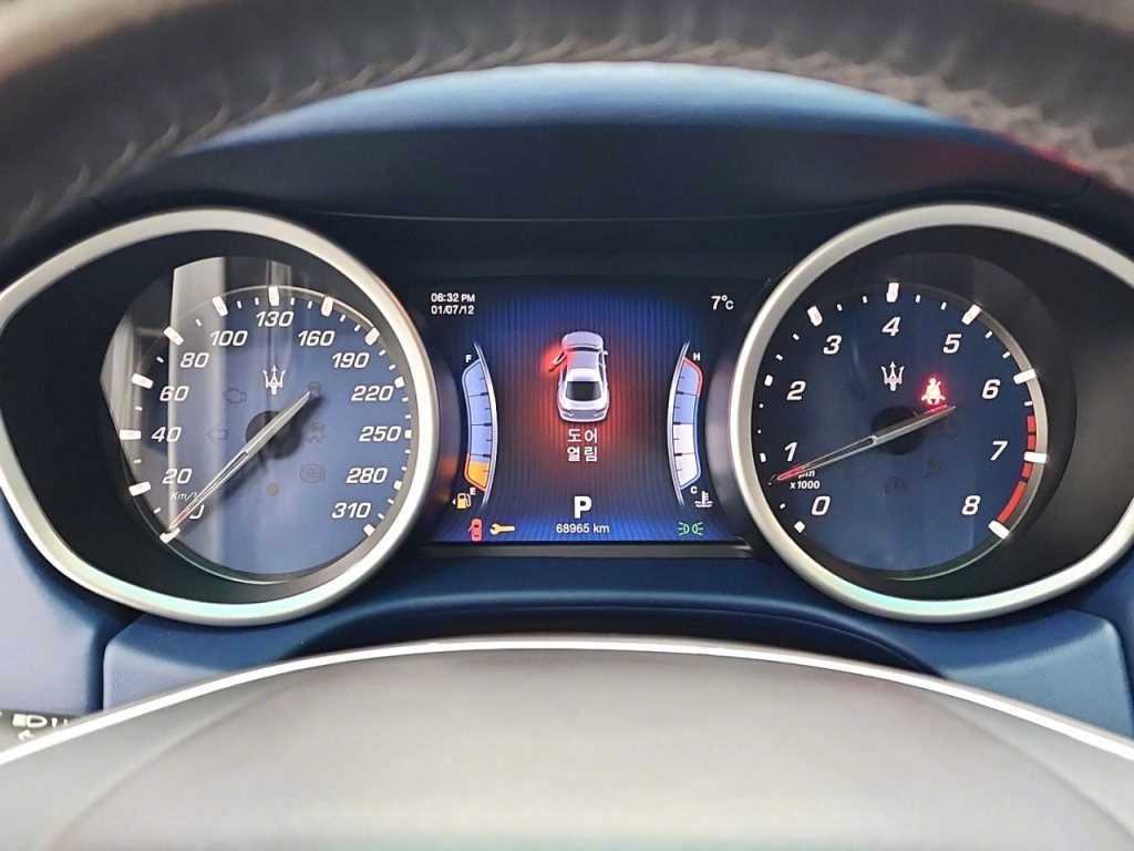 Maserati Ghibli - Vista 6